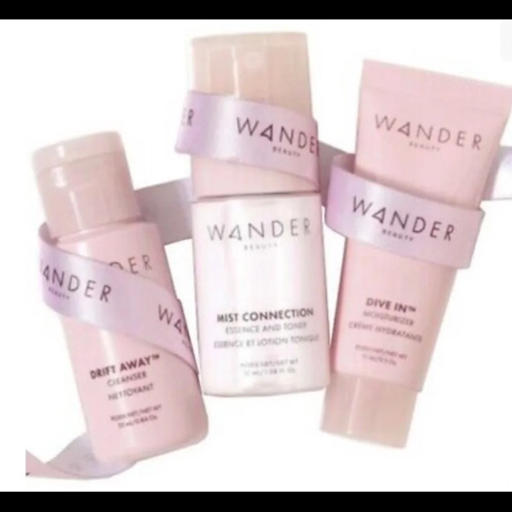 NEW/ WANDER Beauty First Class Mini-Taskers Skincare Essentials